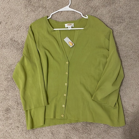Talbots lime green cardigan - Picture 3 of 5
